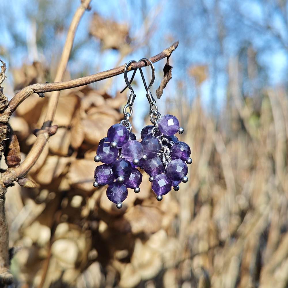 Fazetovaný ametyst 6 mm - rybízové náušnice - Obrázek 2